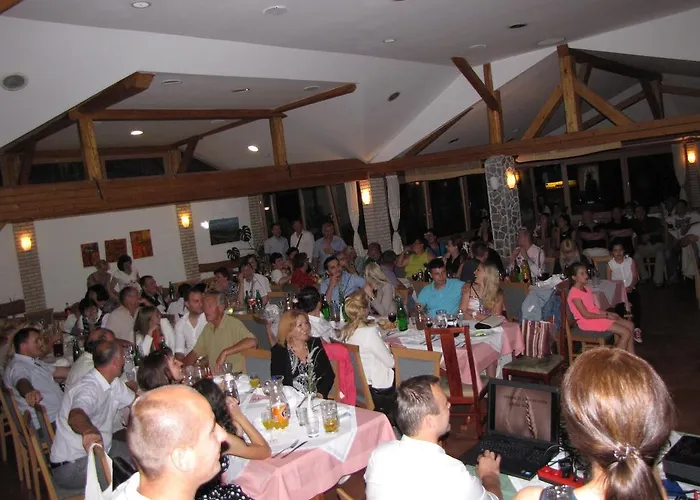 Guest house Zorko Gostilna Domen 3*