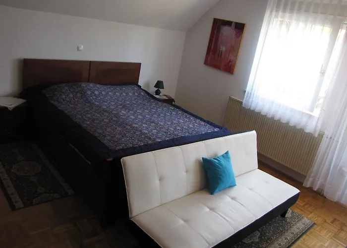 Zorko Gostilna Domen Guest house